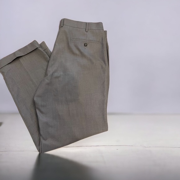 Ralph Lauren Men’s Dress Pants - Picture 2 of 3